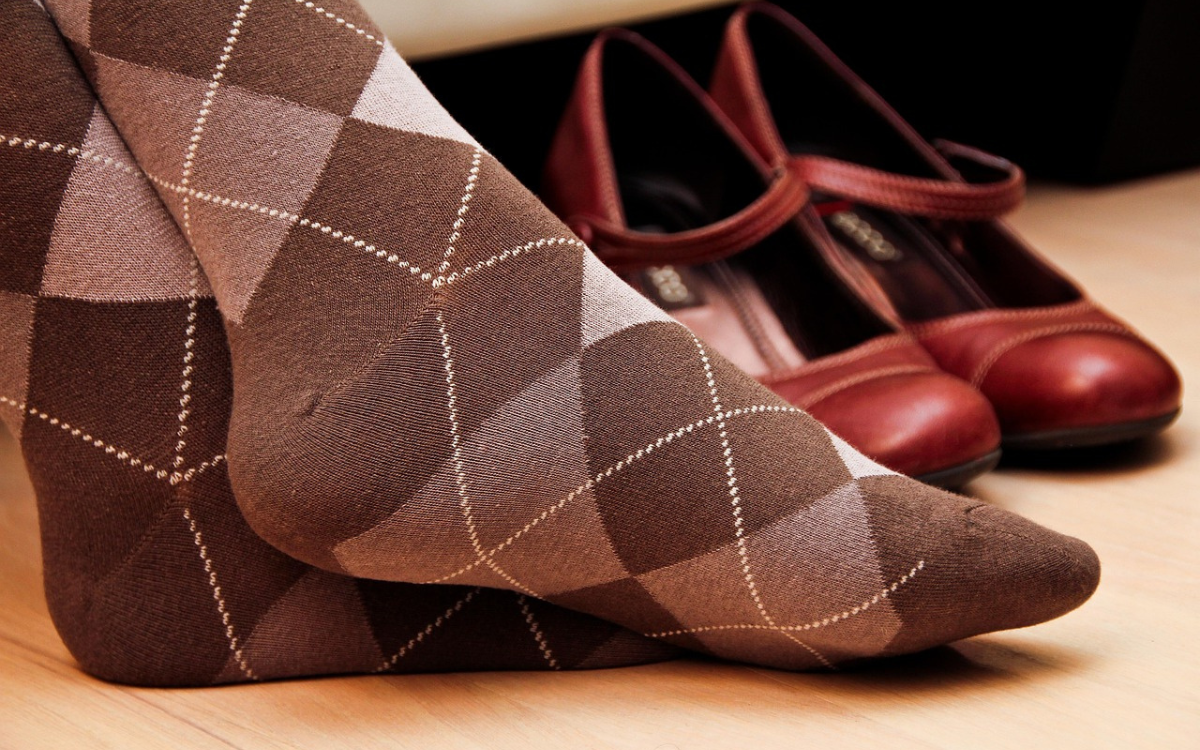 Best Shoes for Flat Feet Men India